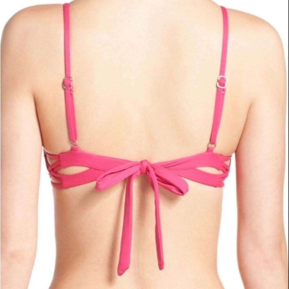 NWOT Isabella Rose [ DDD or D Cup ] Classic Bikini Top‎ in Fuscia Pink